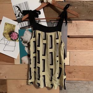 Lovely Abstract Print Blouse with Tied Shoulders